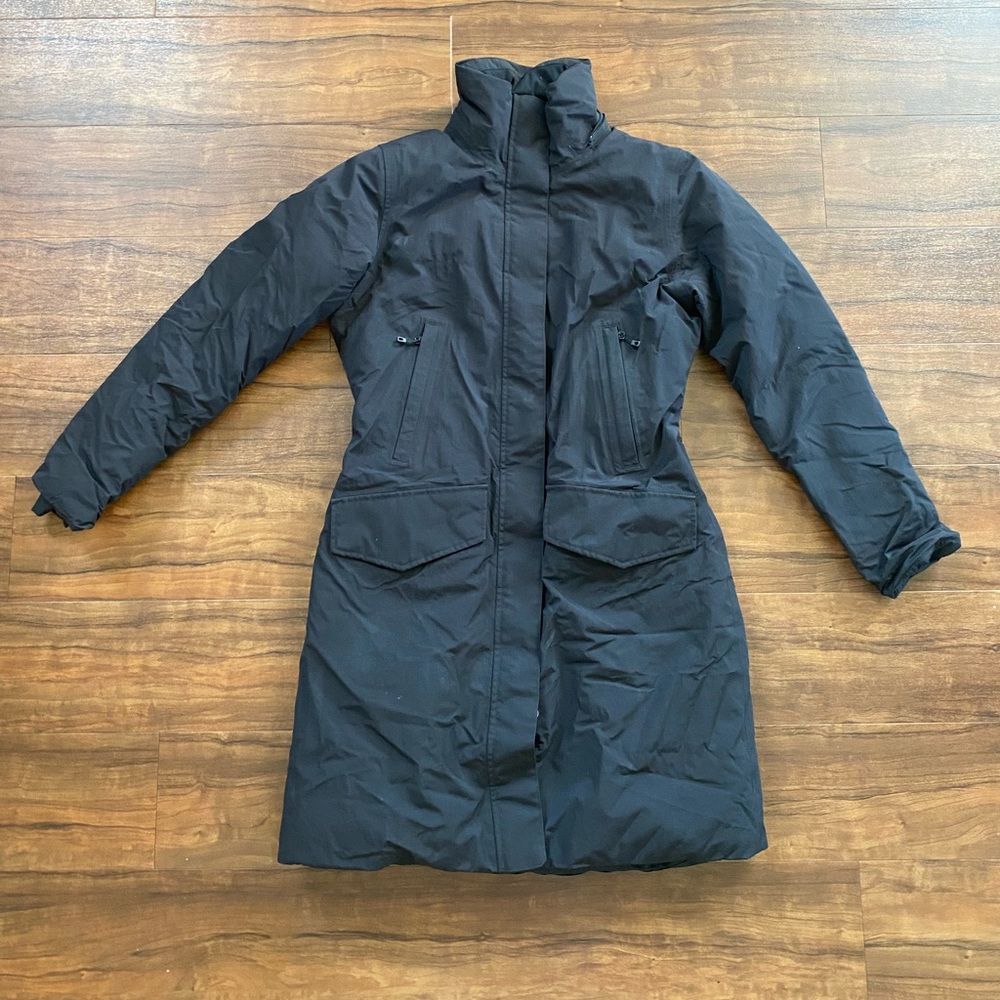 Patagonia waterproof jacket!!
